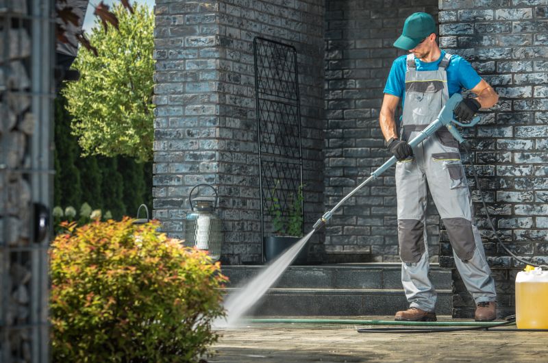 High-Pressure Washing Equipment